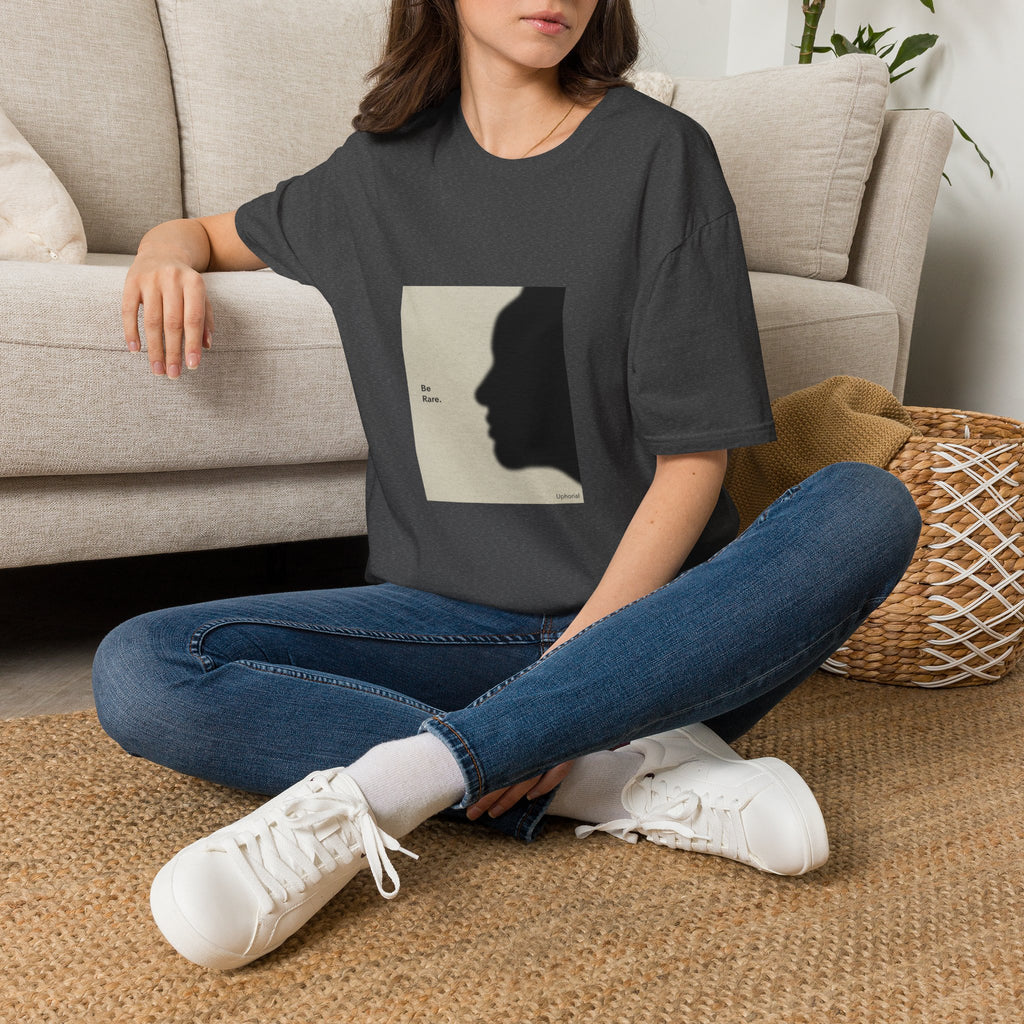 T-Shirt — 'Be Rare' Minimal Silhouette Graphic Tee